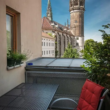 Am Schloss Apartment *